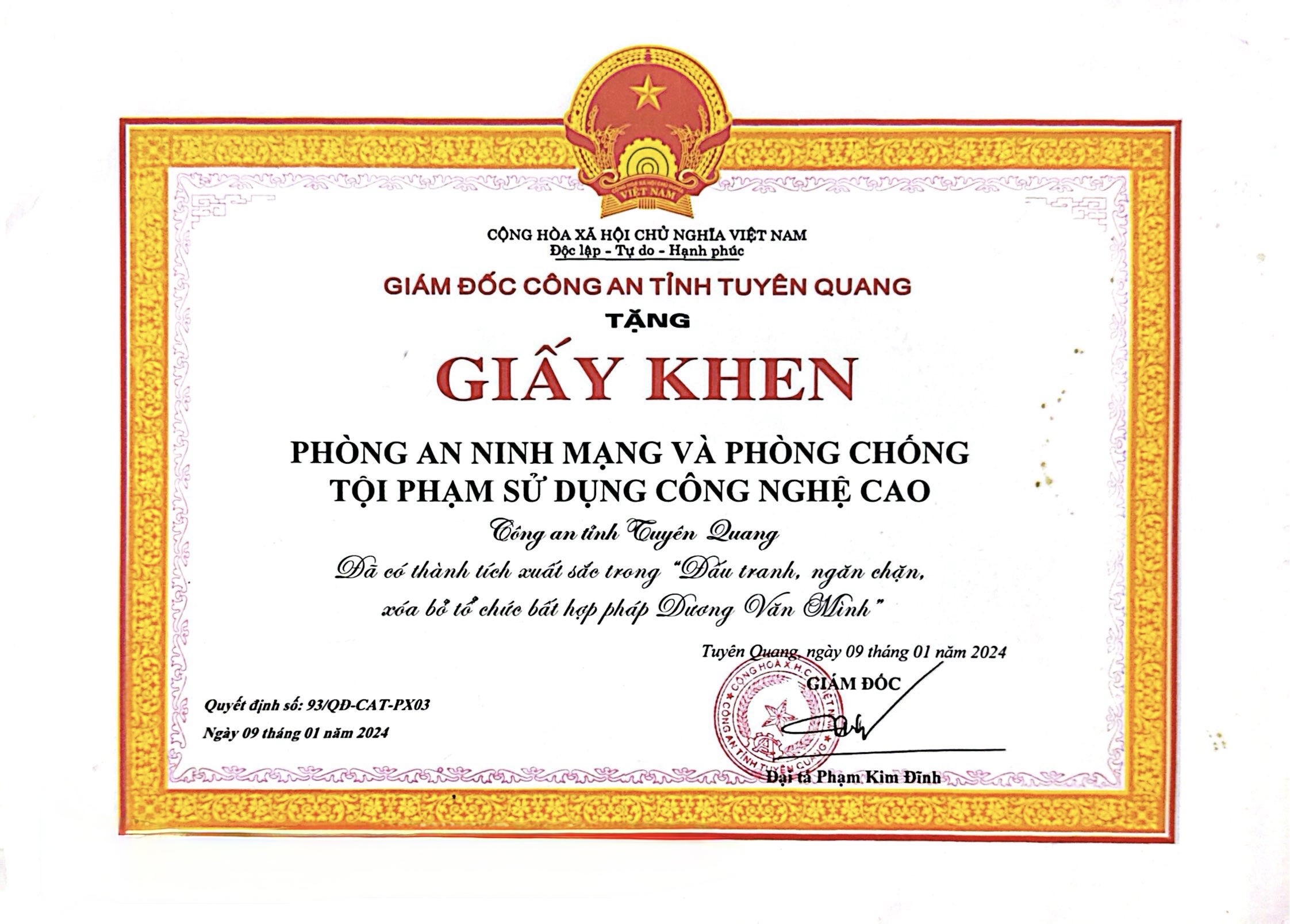 Giấy khen của Giám đốc Công an tỉnh trao tặng